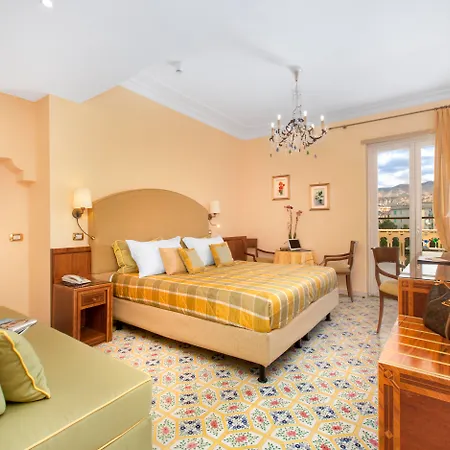 Antiche Mura Ξενοδοχείο 4*