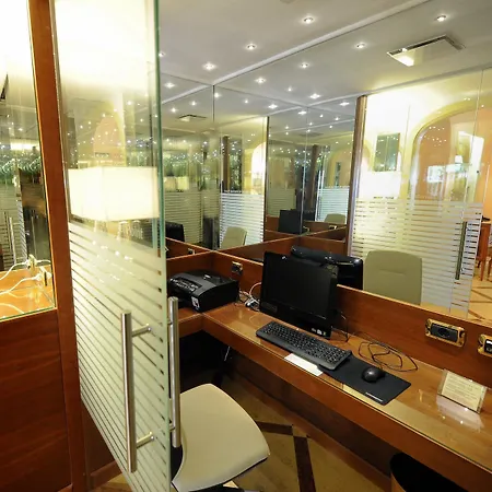 Antiche Mura Hotel 4*