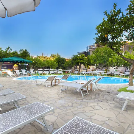 Antiche Mura Hotel 4*