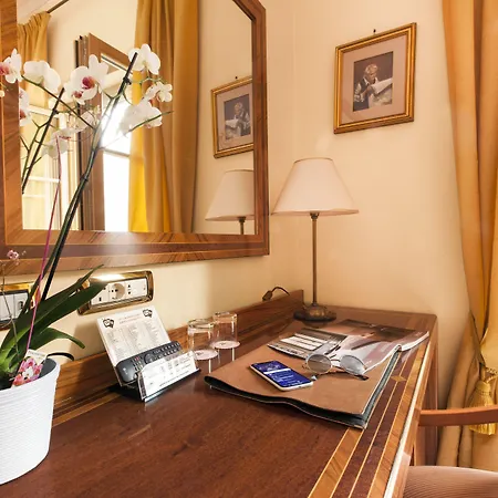 Hotel Antiche Mura 4*