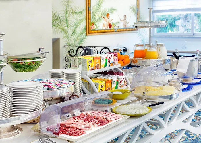 ホテル アンティケ ムラ