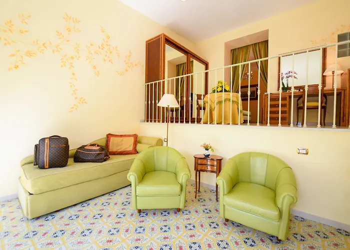 アンティケ ムラ 4*