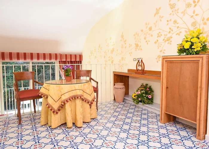 アンティケ ムラ 4* ソレント