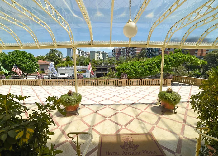 ホテル アンティケ ムラ 4*