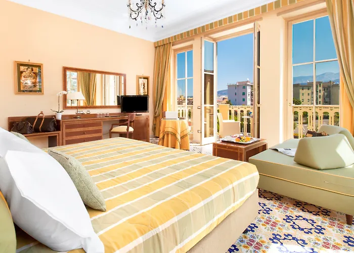 アンティケ ムラ