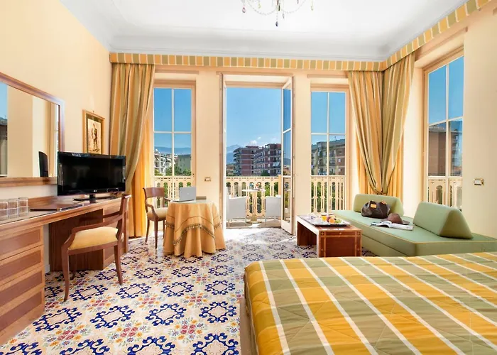 アンティケ ムラ