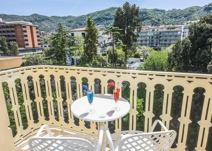 ホテル アンティケ ムラ