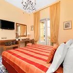 Отель Antiche Mura Сорренто