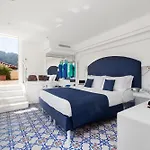 Antiche Mura Отель 4*