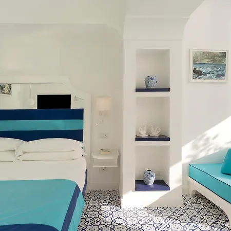 Szálloda Antiche Mura 4*