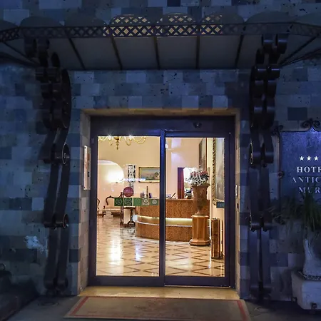 Отель Antiche Mura 4*